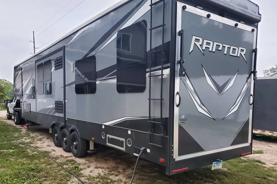 2020 Keystone Raptor Toy Hauler