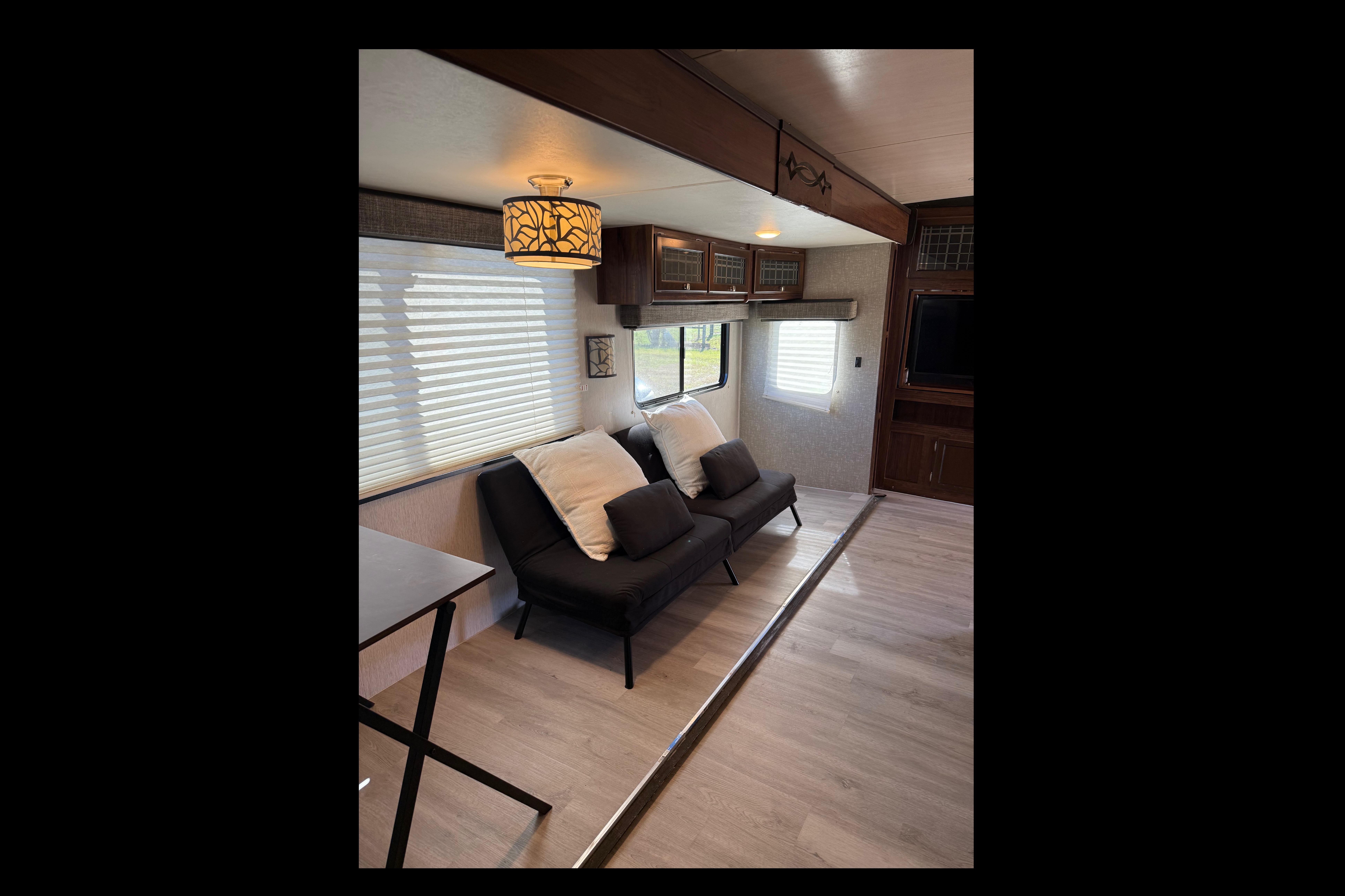 Lauren's Heartland Mallard m33 Travel Trailer