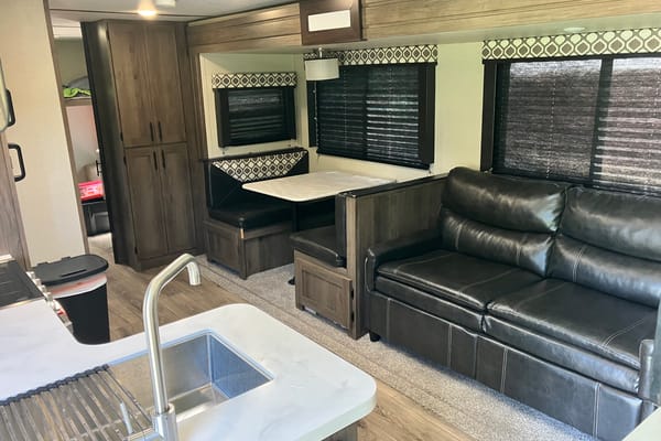 Carroll Prime Time Tracer Travel Trailer