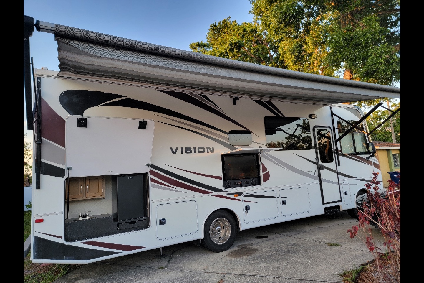 The Great Escape on Wheels! Entegra Vision Class A