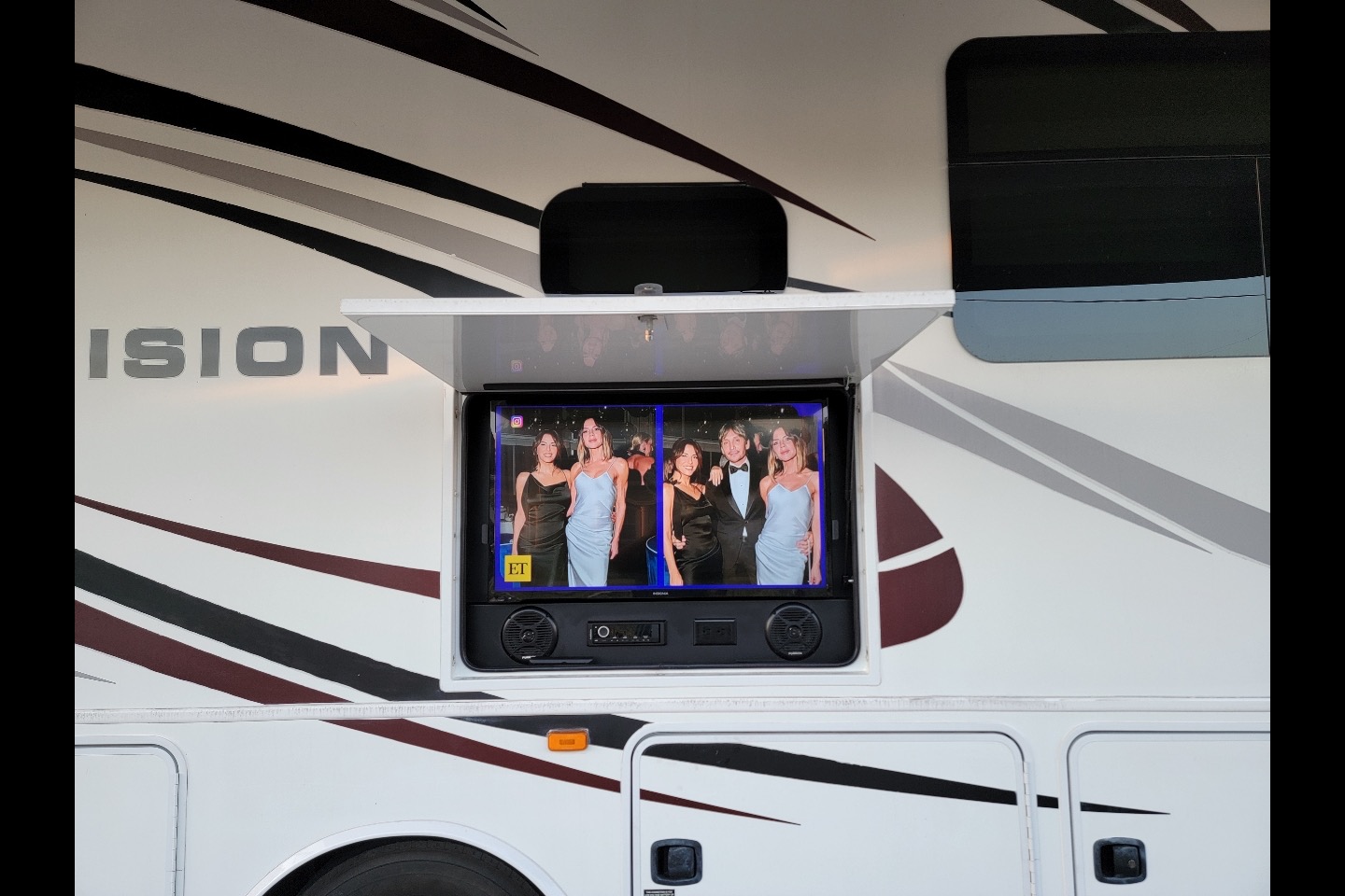 The Great Escape on Wheels! Entegra Vision Class A