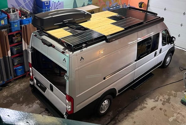 Marguerite’s VanLife 21’ Ram 3500