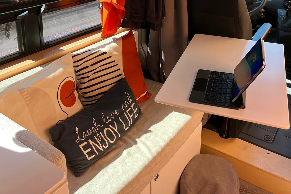 Marguerite’s VanLife 21’ Ram 3500