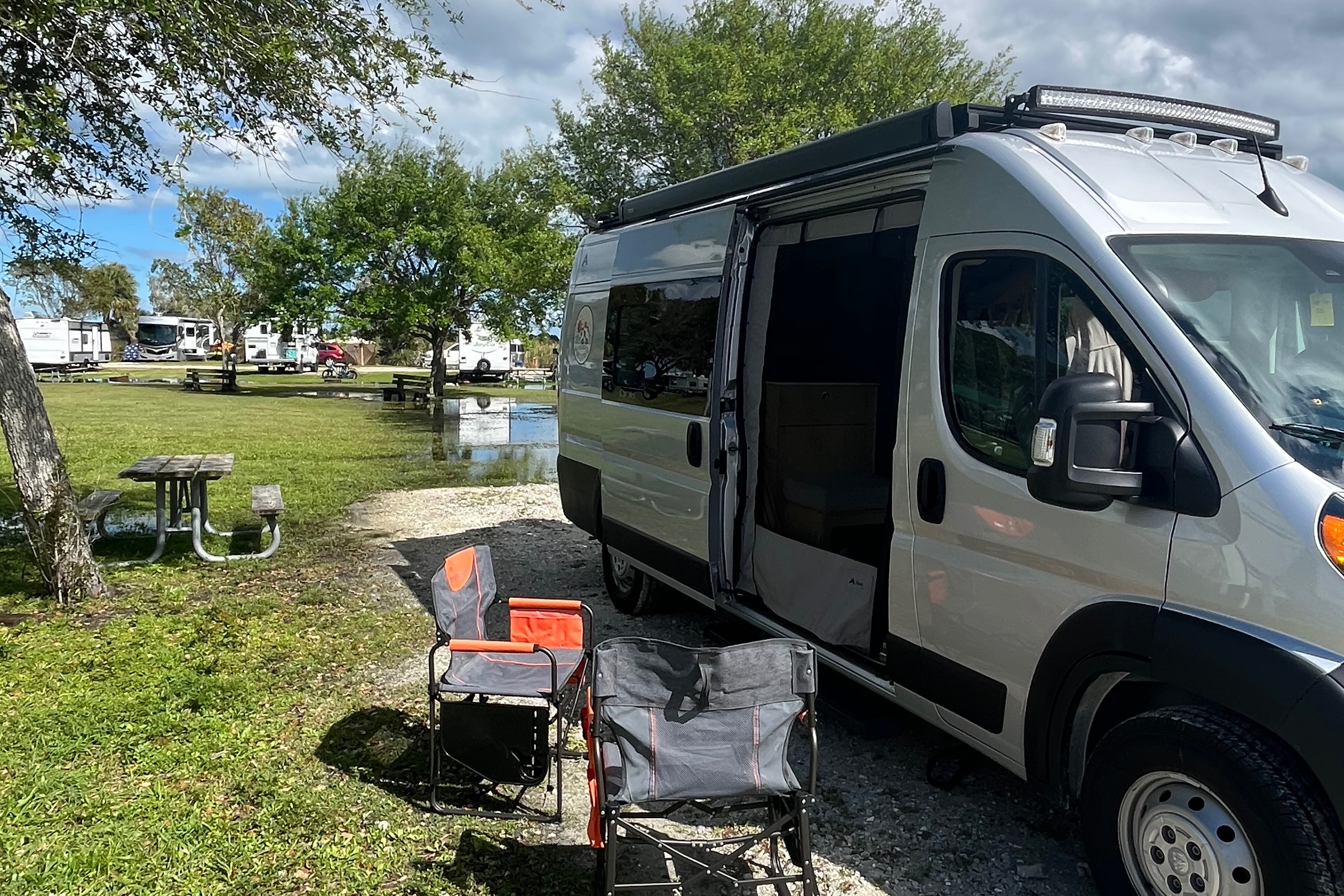 Marguerite’s VanLife 21’ Ram 3500
