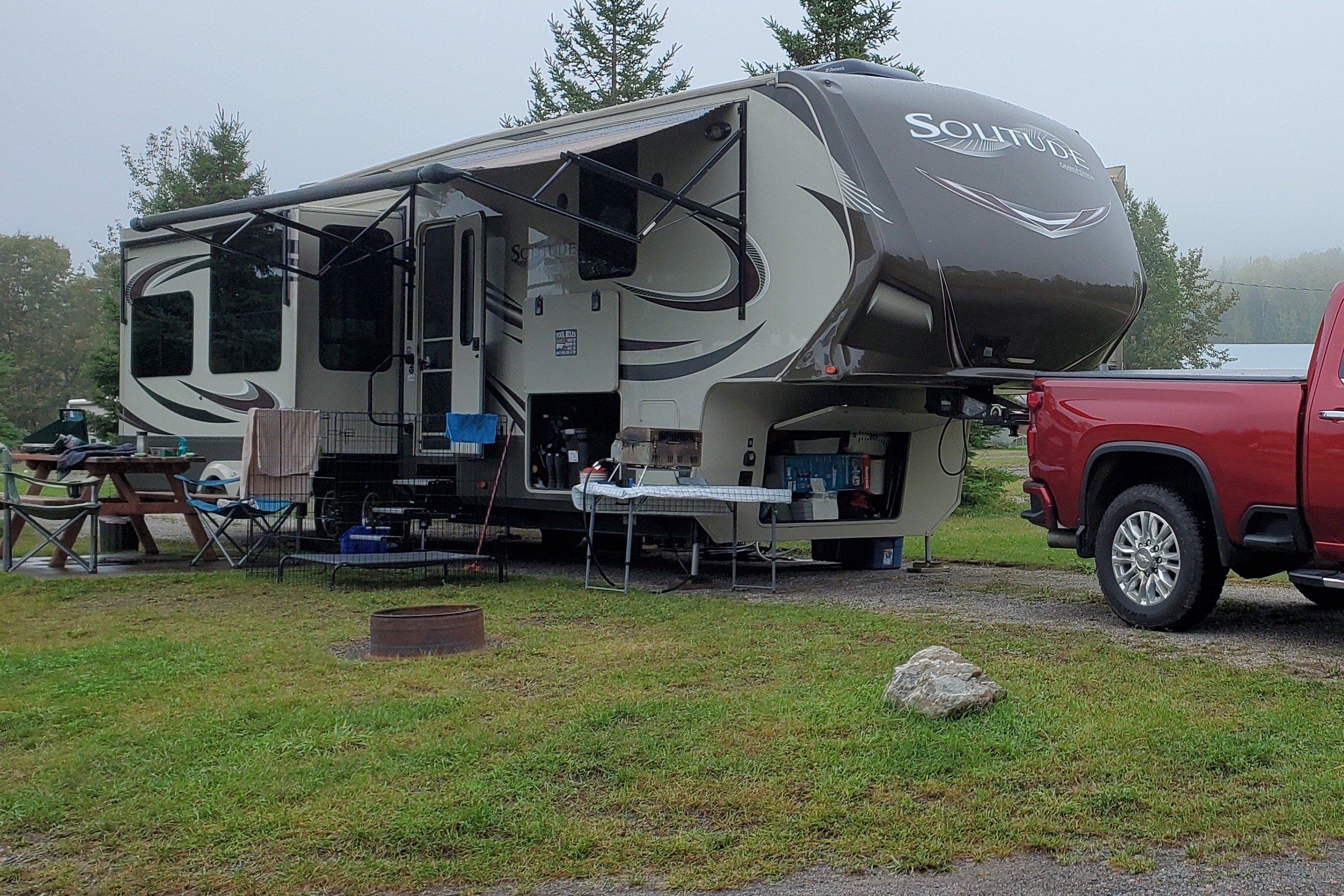 Grand Design Solitude 40ft Fifth Wheel