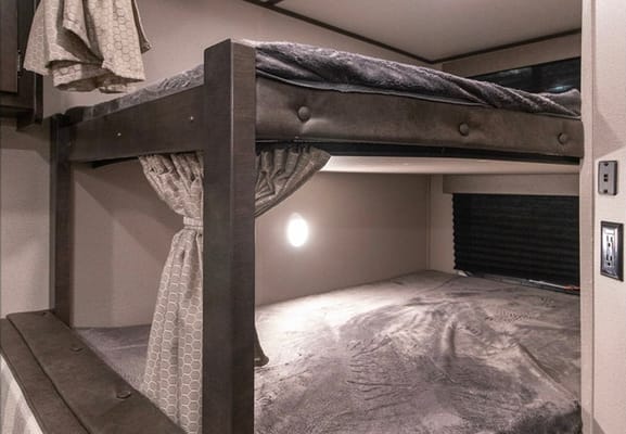Wilfred's Grand Design Transcend XPlor 247BH Travel Trailer