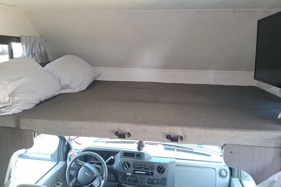 Easy to Drive with Modern Comforts