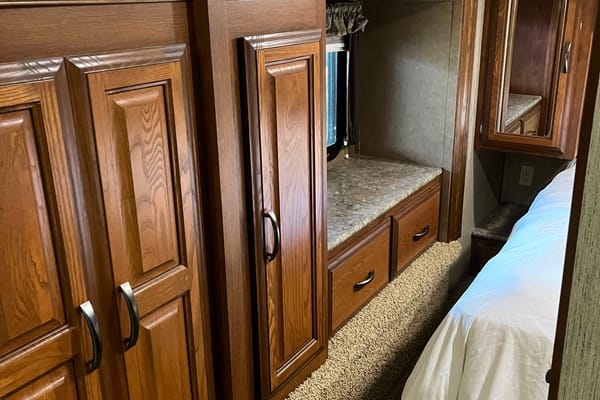 Terry's Palomino Sabre Fifth Wheel