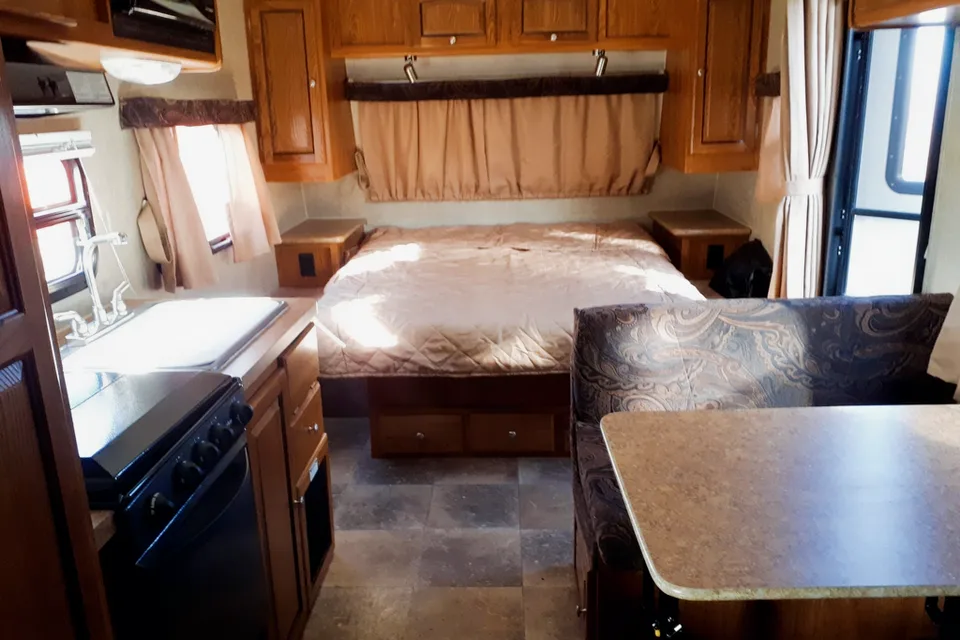 Coonhound RV Rockwood Mini Lite