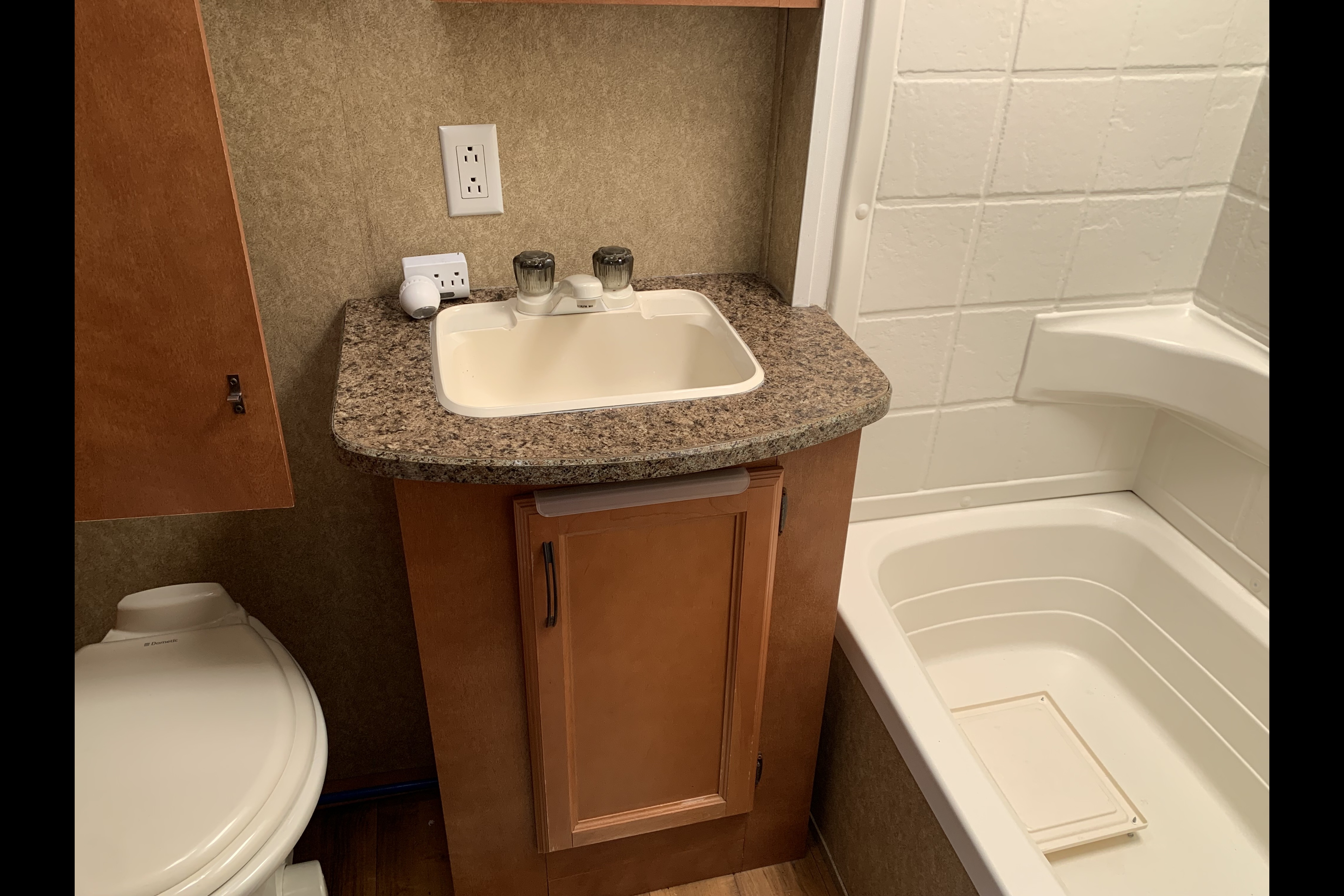 Marilyn 's Gulf Stream Keystone Travel Trailer