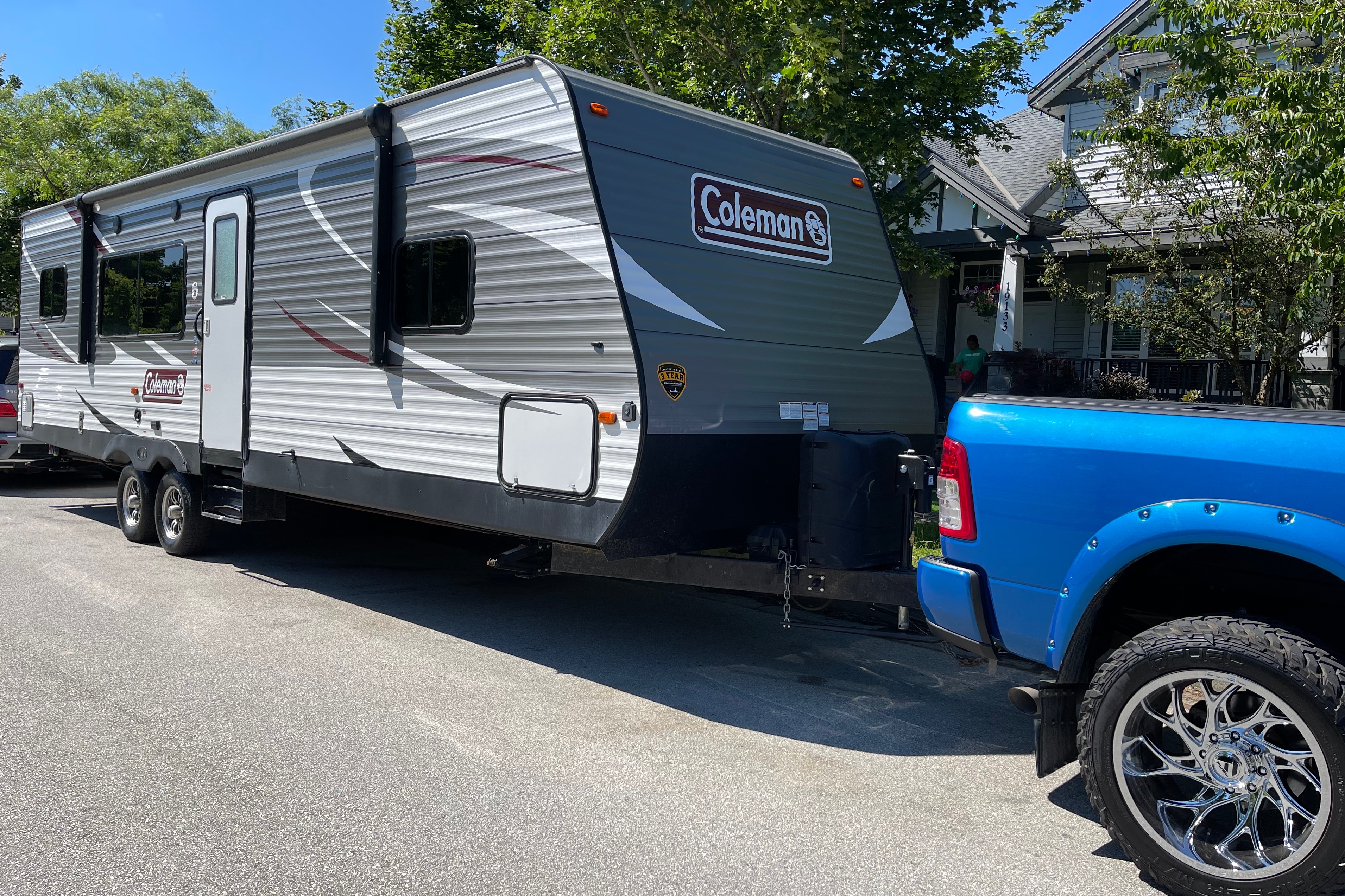 Khan sisters Coleman Lantern 286RK Travel Trailer