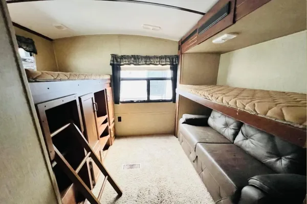 Isaac's Outback 312BH BunkHouse