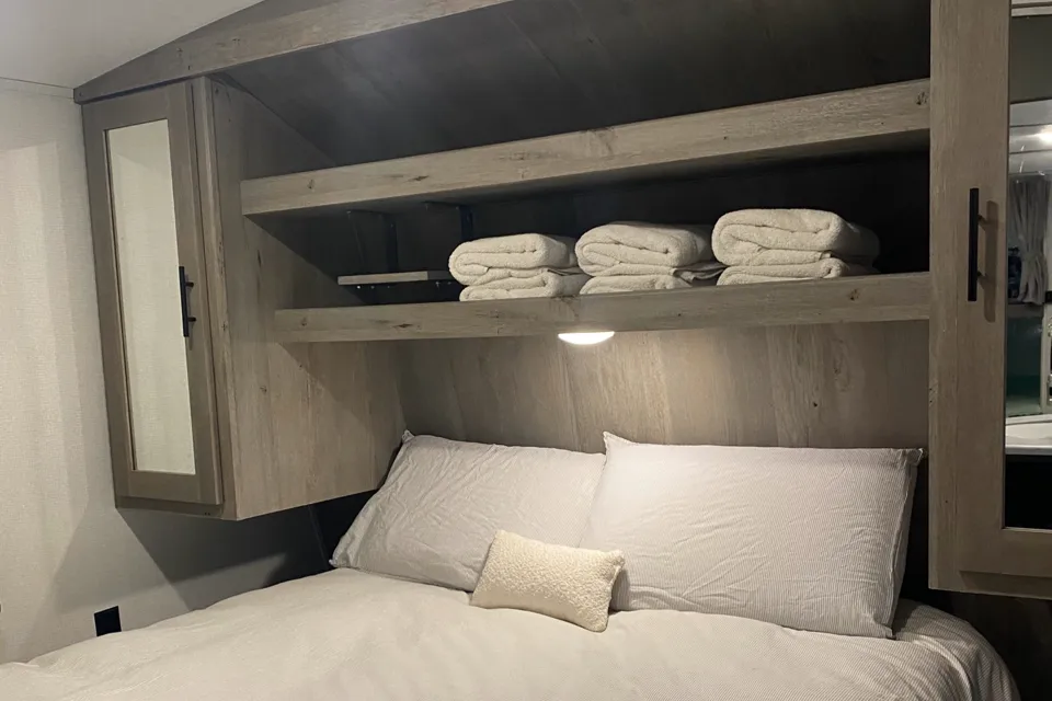 Kara's Keystone Springdale 282BH Travel Trailer