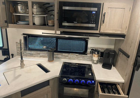 Kara's Keystone Springdale 282BH Travel Trailer