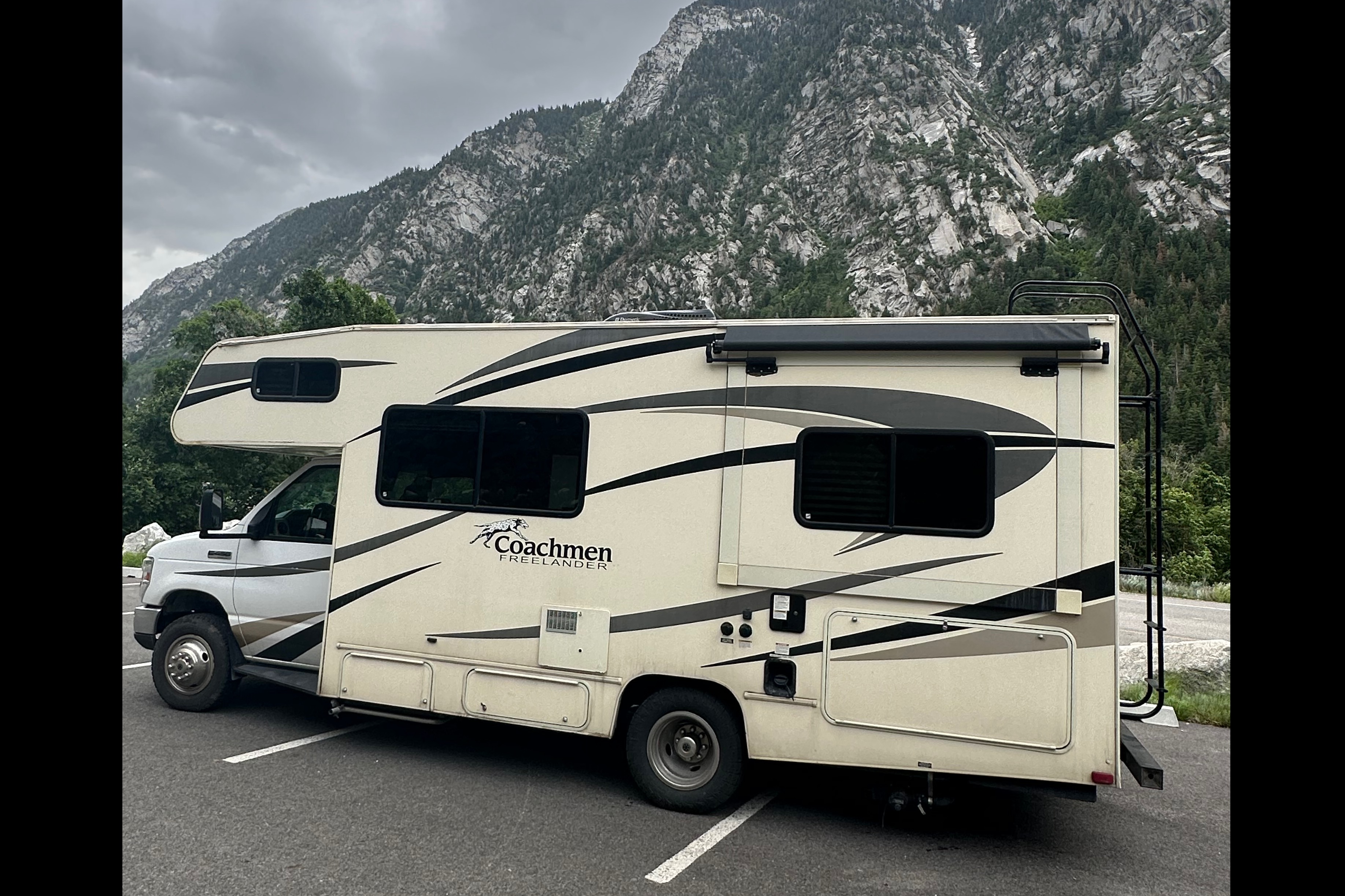 Roney's Coachman freelander   Class C