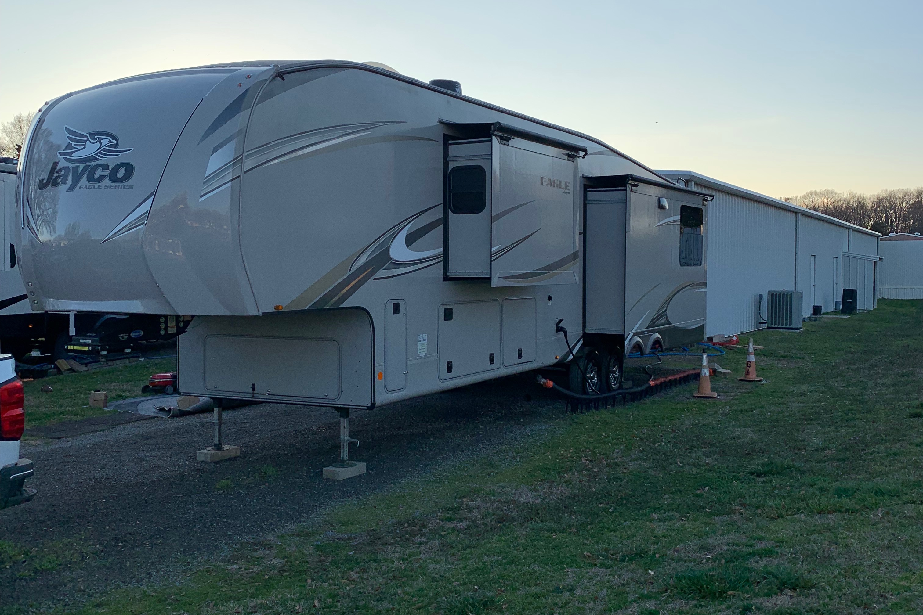 Zack's Jayco Eagle Fifth Wheel