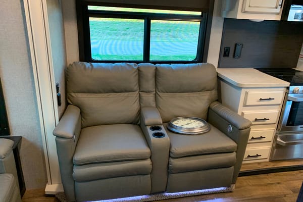 Zack's Jayco Eagle Fifth Wheel