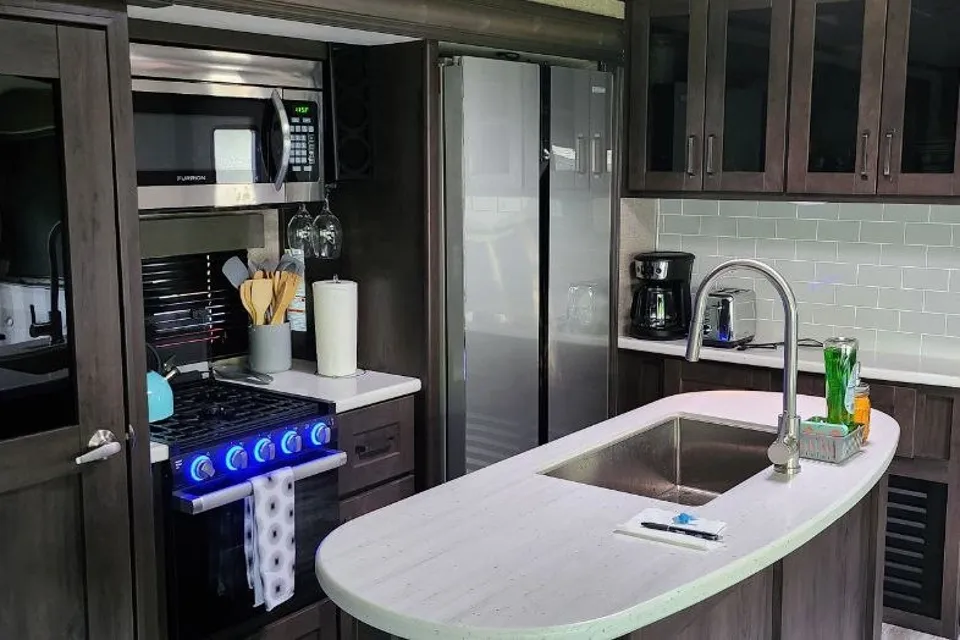 Petra's kids friendly Luxury Grand Design Reflection 315 RLTS Travel Trailer
