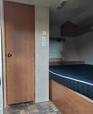 Ivan's Forest River Canyon Cat Puma Travel Trailer