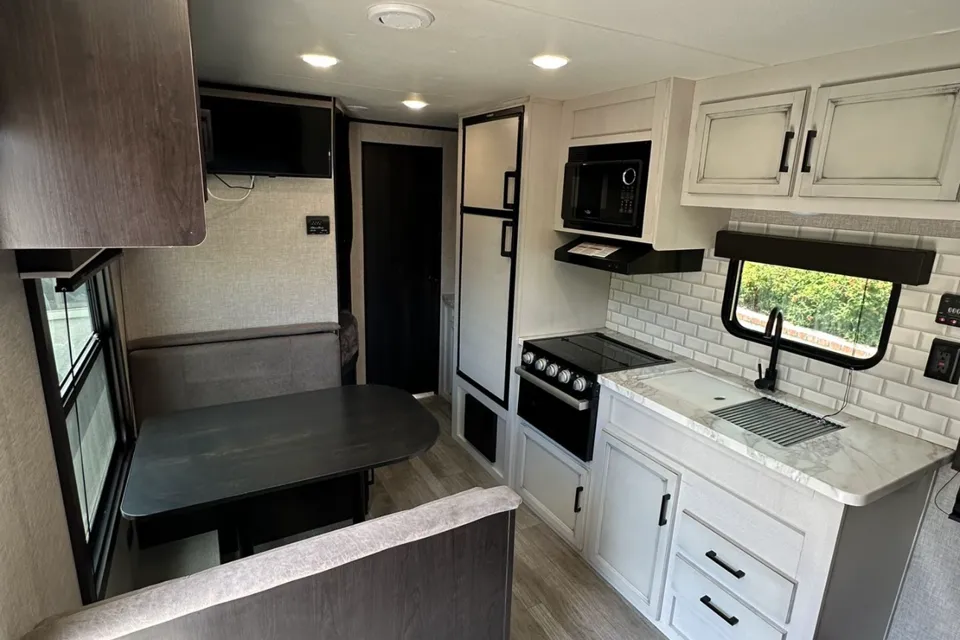 John's Jayco 264BHW Travel Trailer