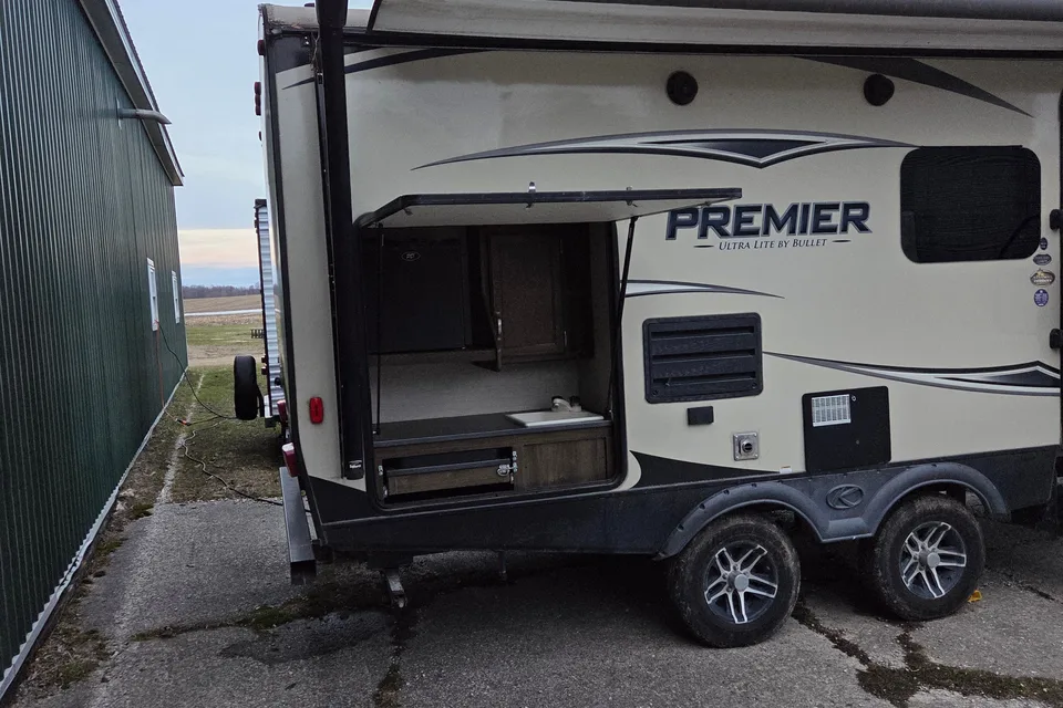 Bullet Premier Ultra Lite- 2018