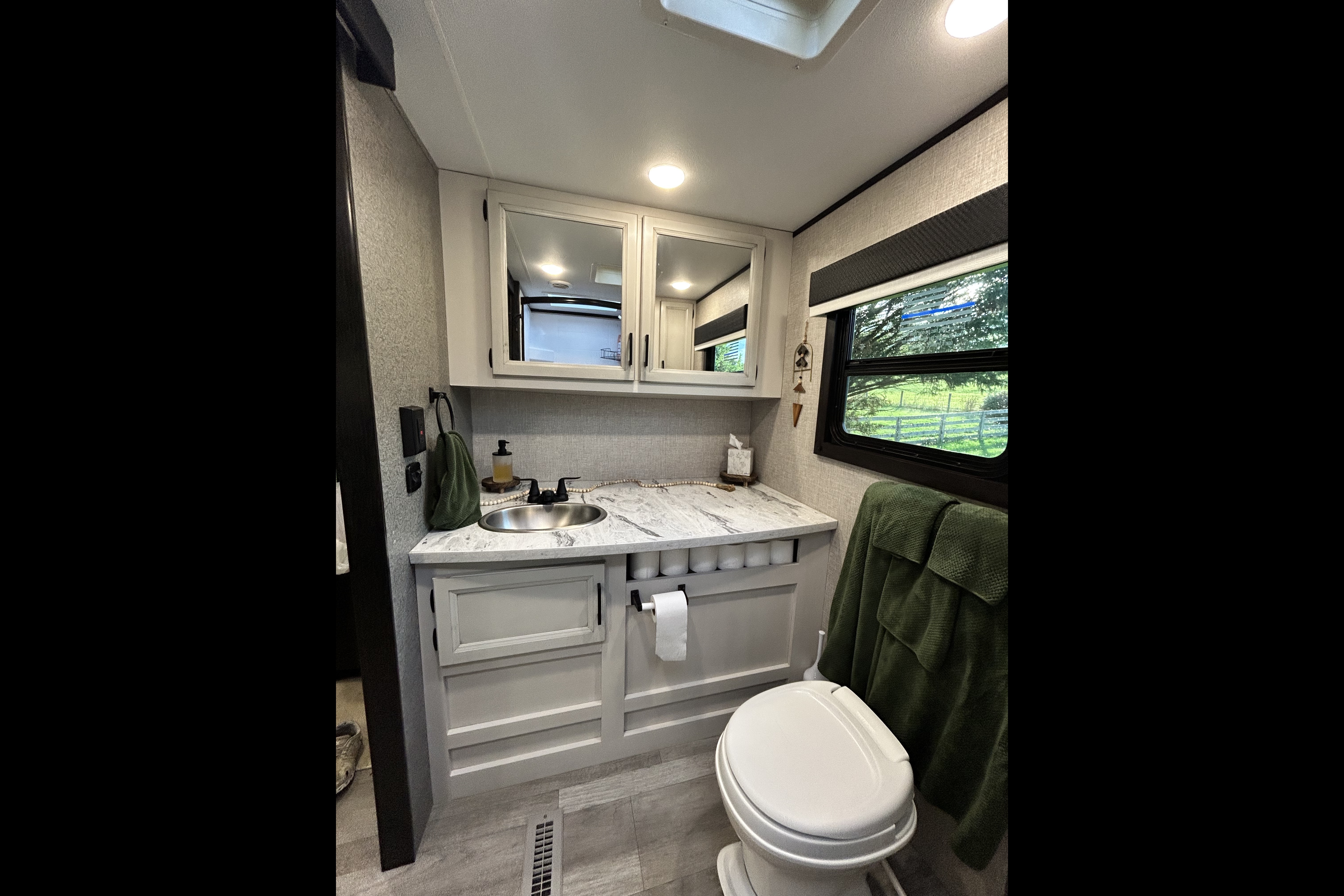 Jayco Jay Feather Travel Trailer
