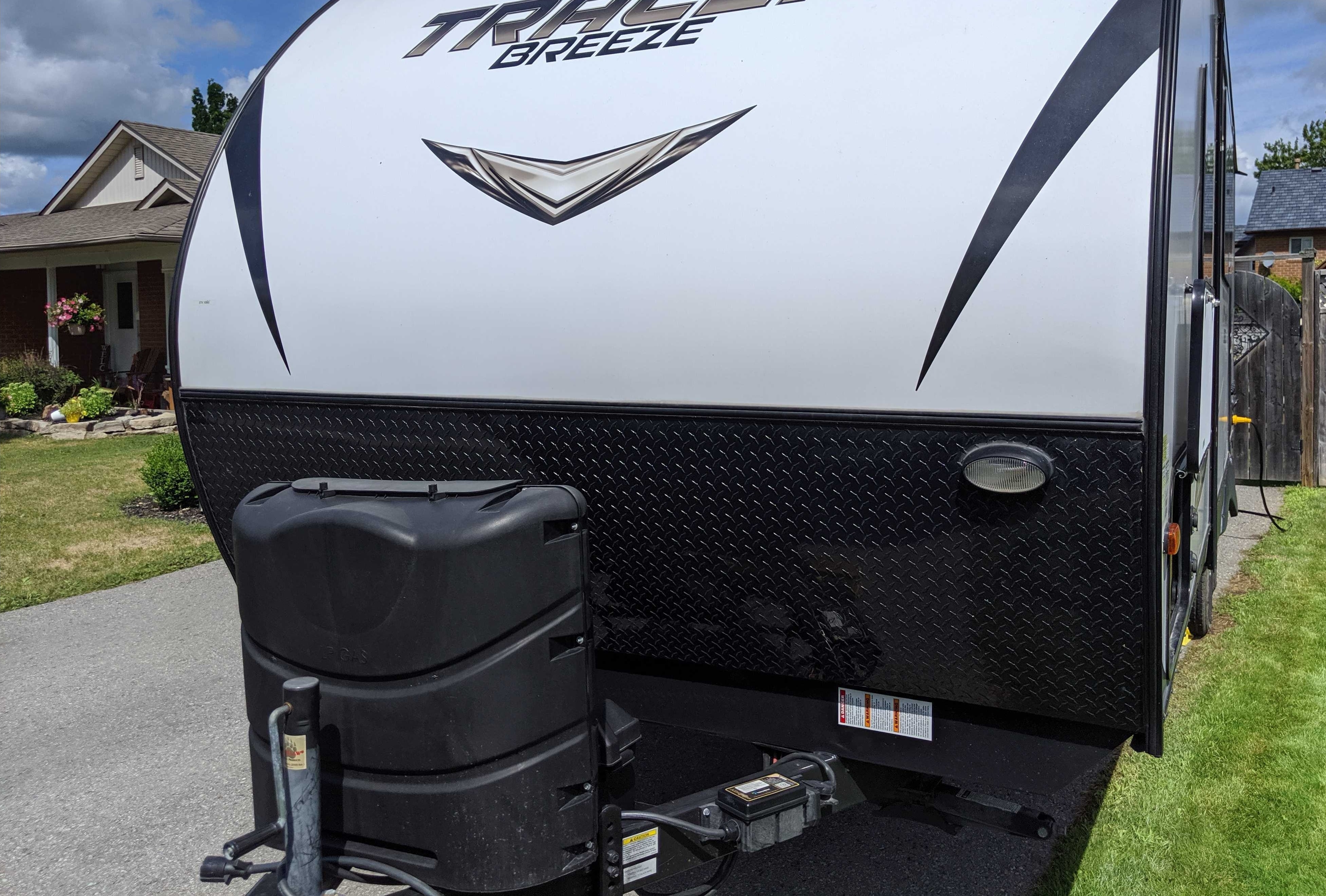 Tracer Breeze Travel Trailer