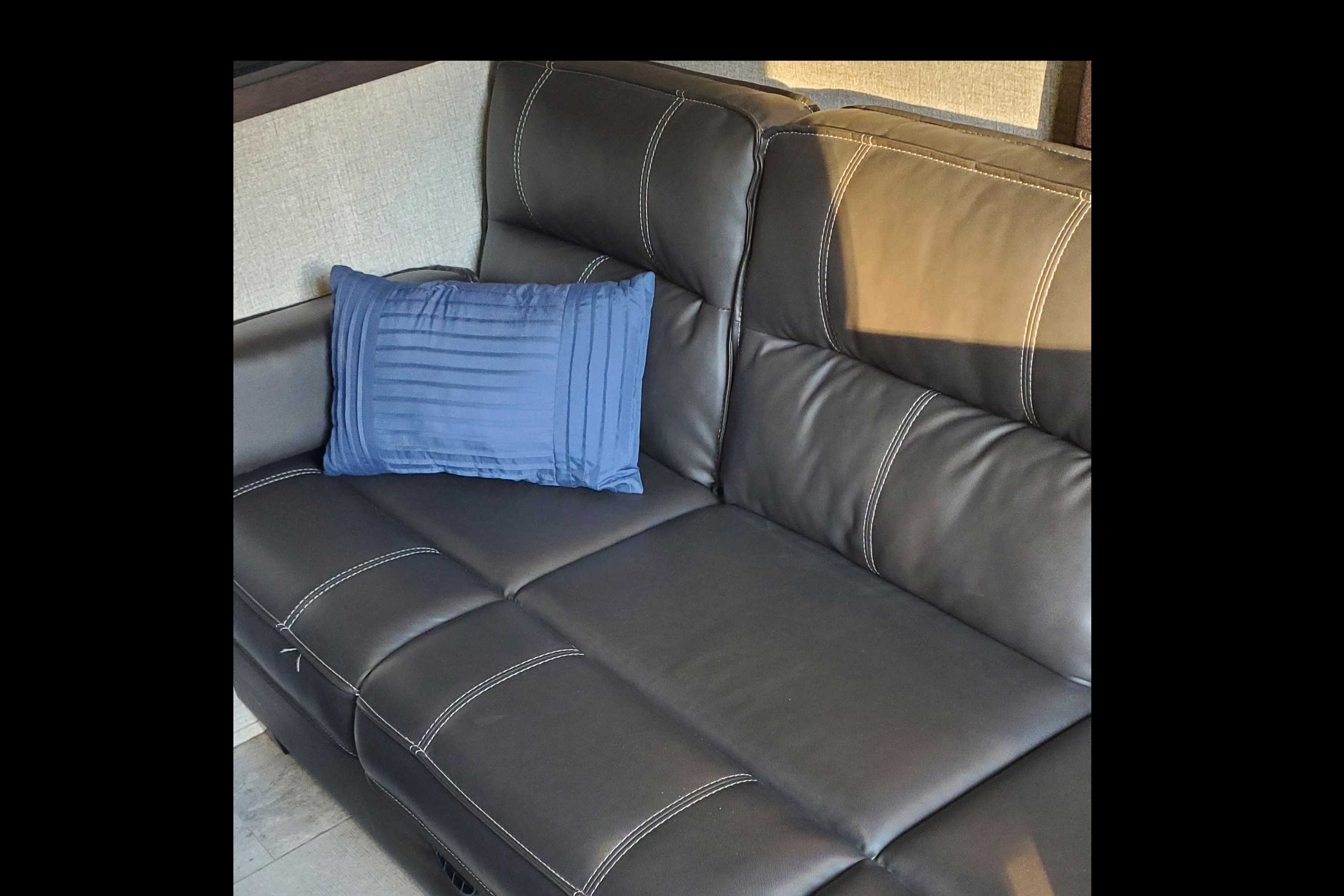 Matthew's Jayco slx264bh Travel Trailer