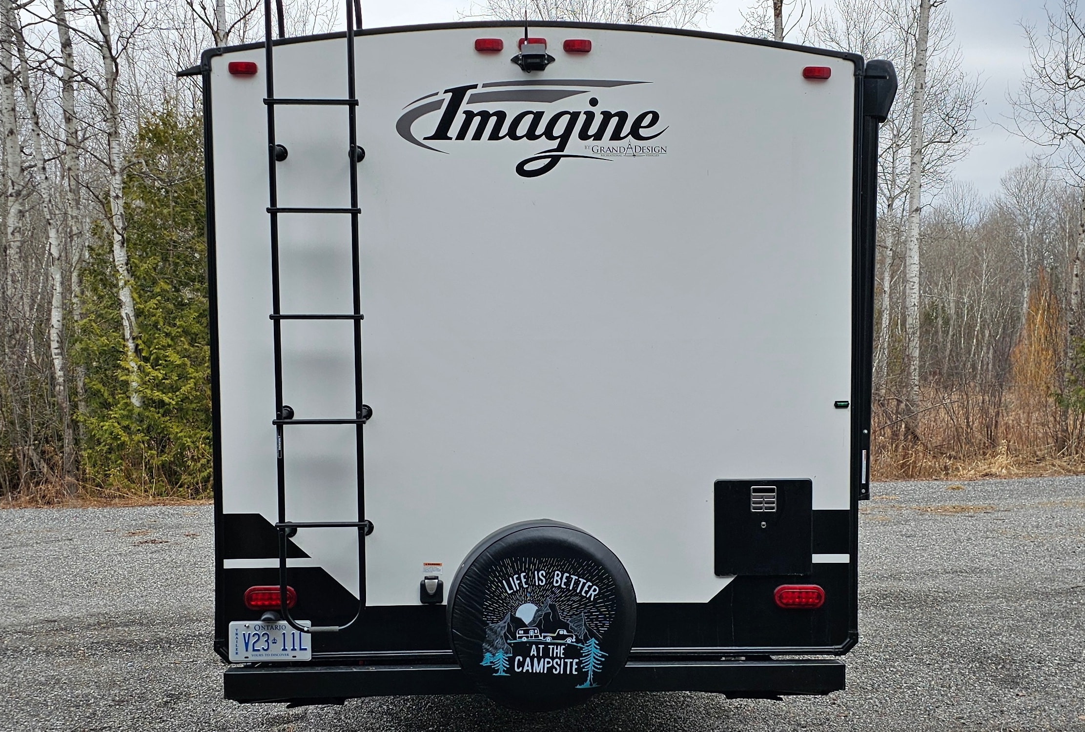  Grand Design Imagine 2400BH Travel Trailer