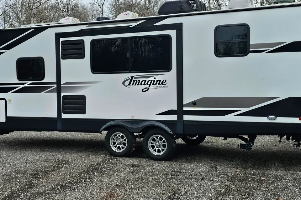 Grand Design Imagine 2400BH Travel Trailer