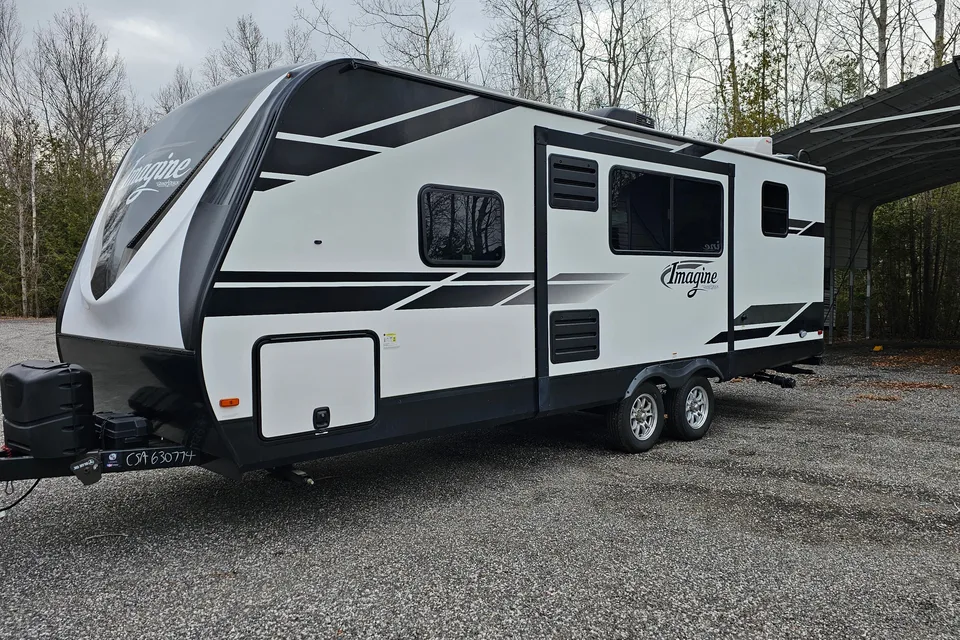 Grand Design Imagine 2400BH Travel Trailer