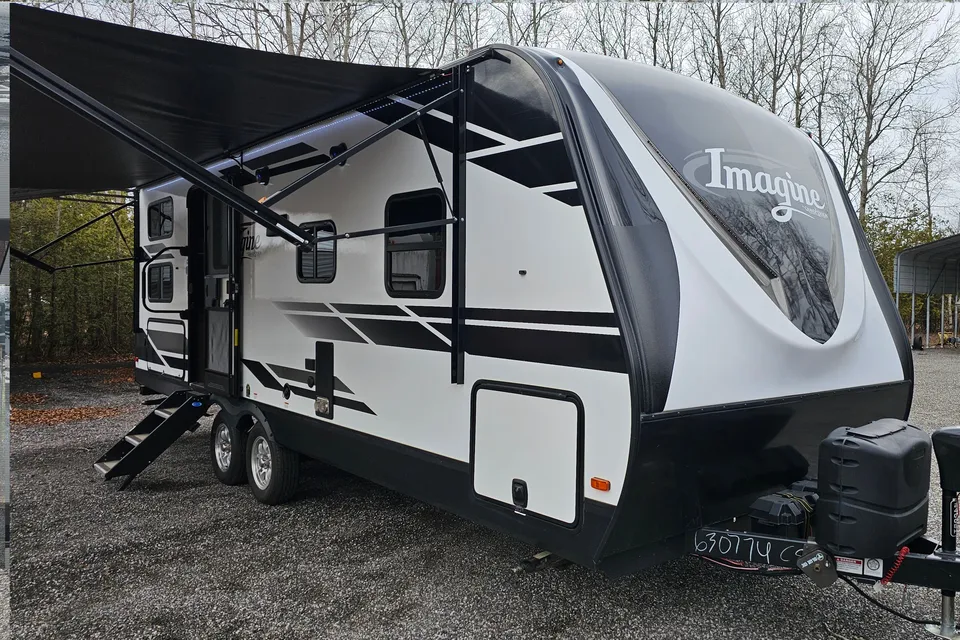 Grand Design Imagine 2400BH Travel Trailer