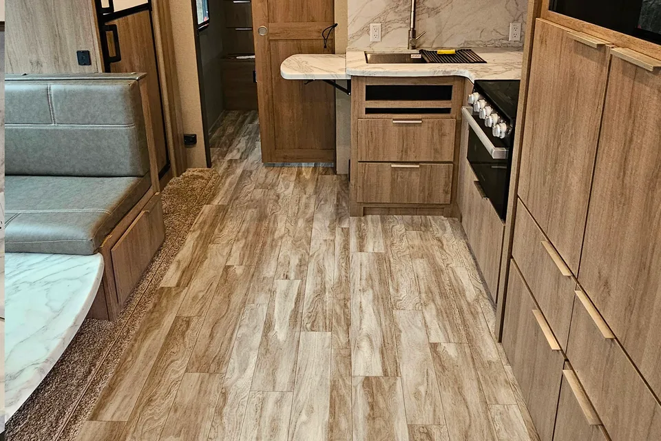 Grand Design Imagine 2400BH Travel Trailer