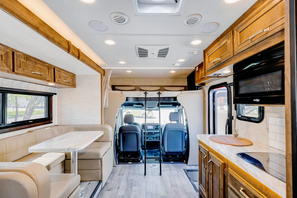 Dan's 2022 Jayco Melbourne