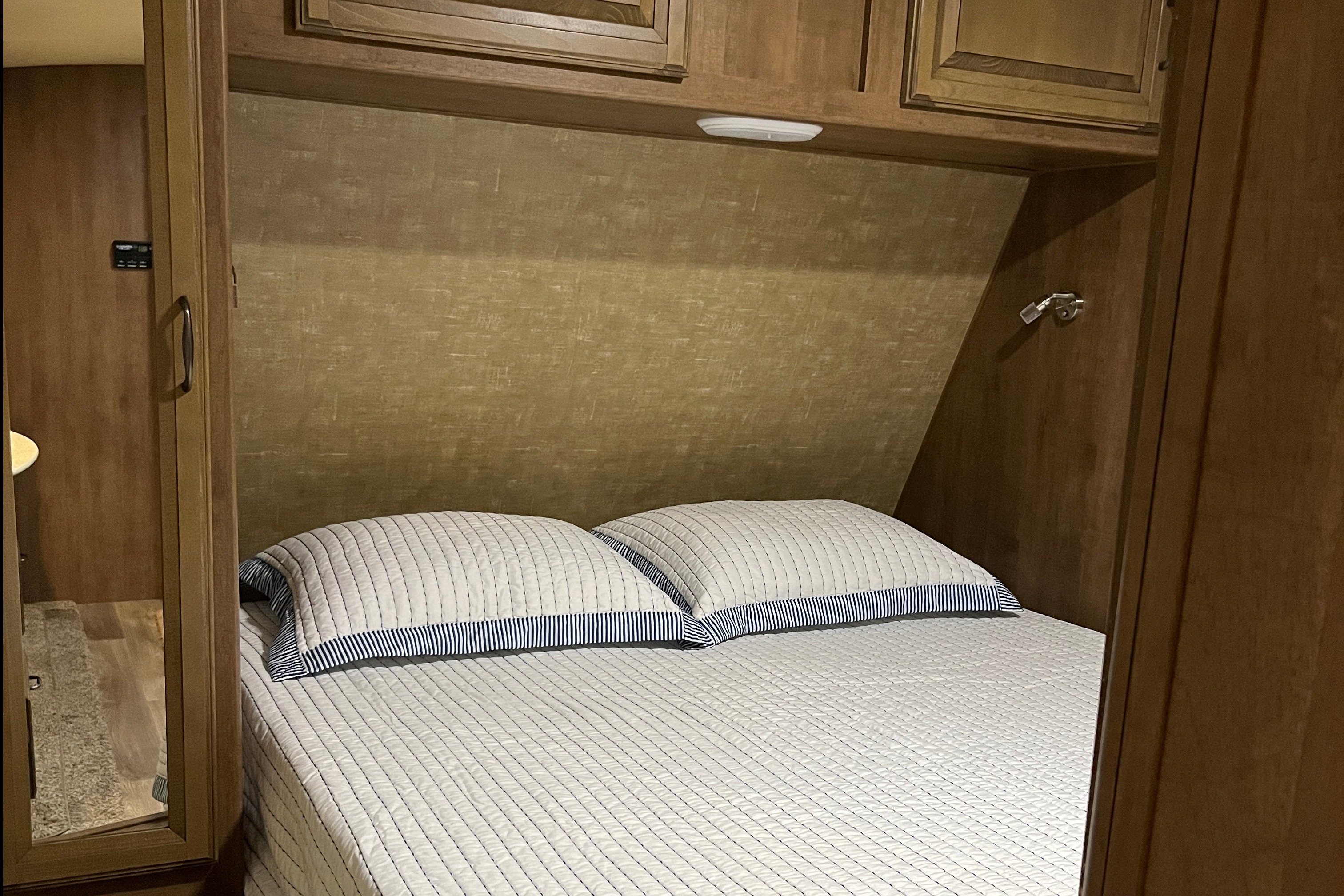 Joe and Christine's Fun Finder Xtreme Lite Travel Trailer