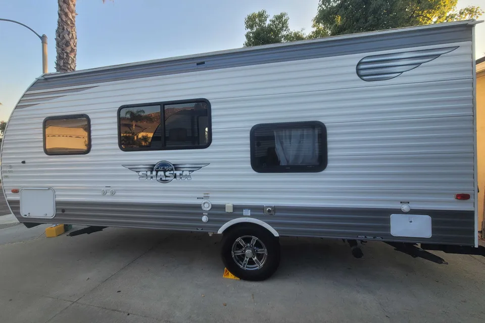 Shasta 18BH Perfect Bunkhouse