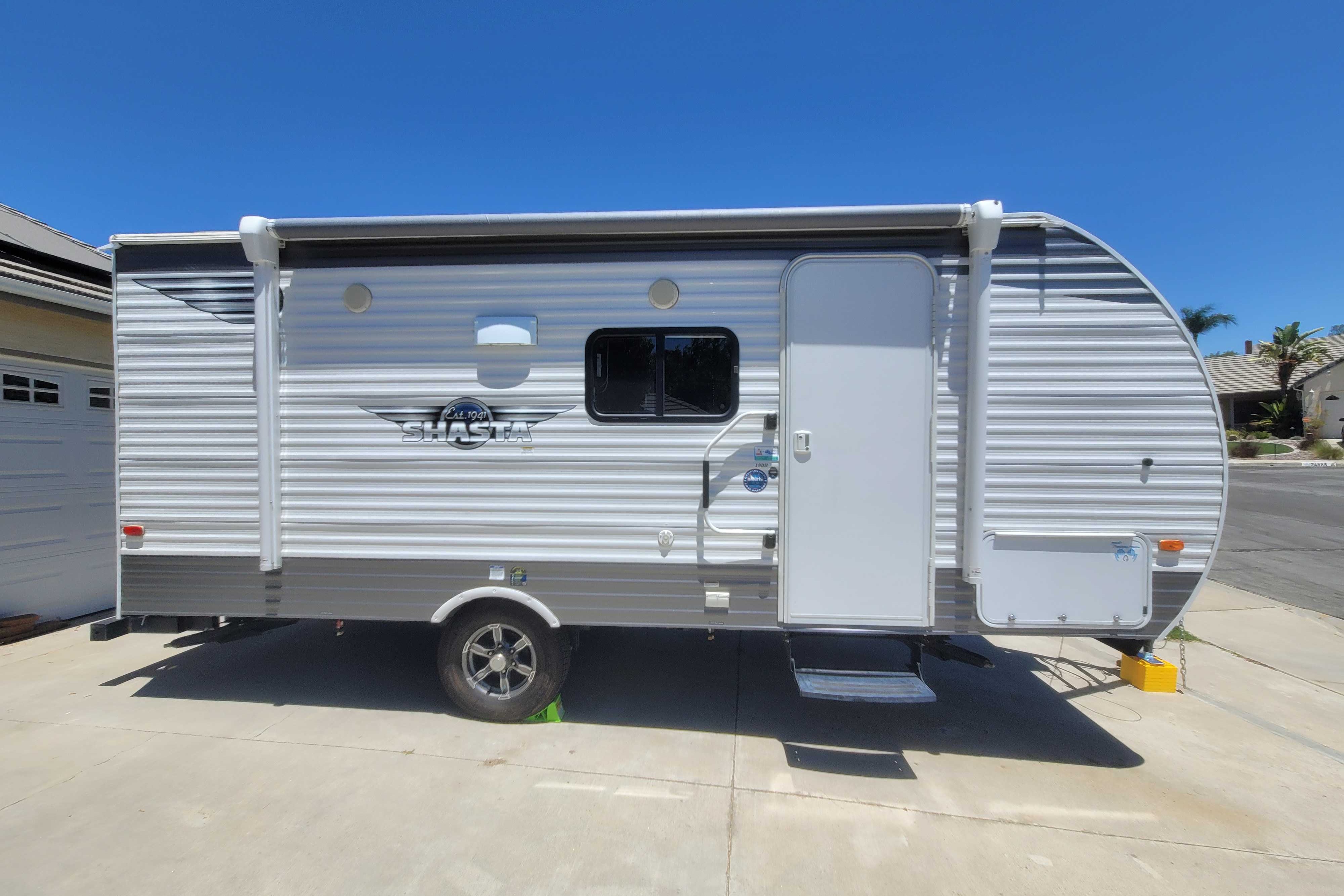 Shasta 18BH Perfect Bunkhouse