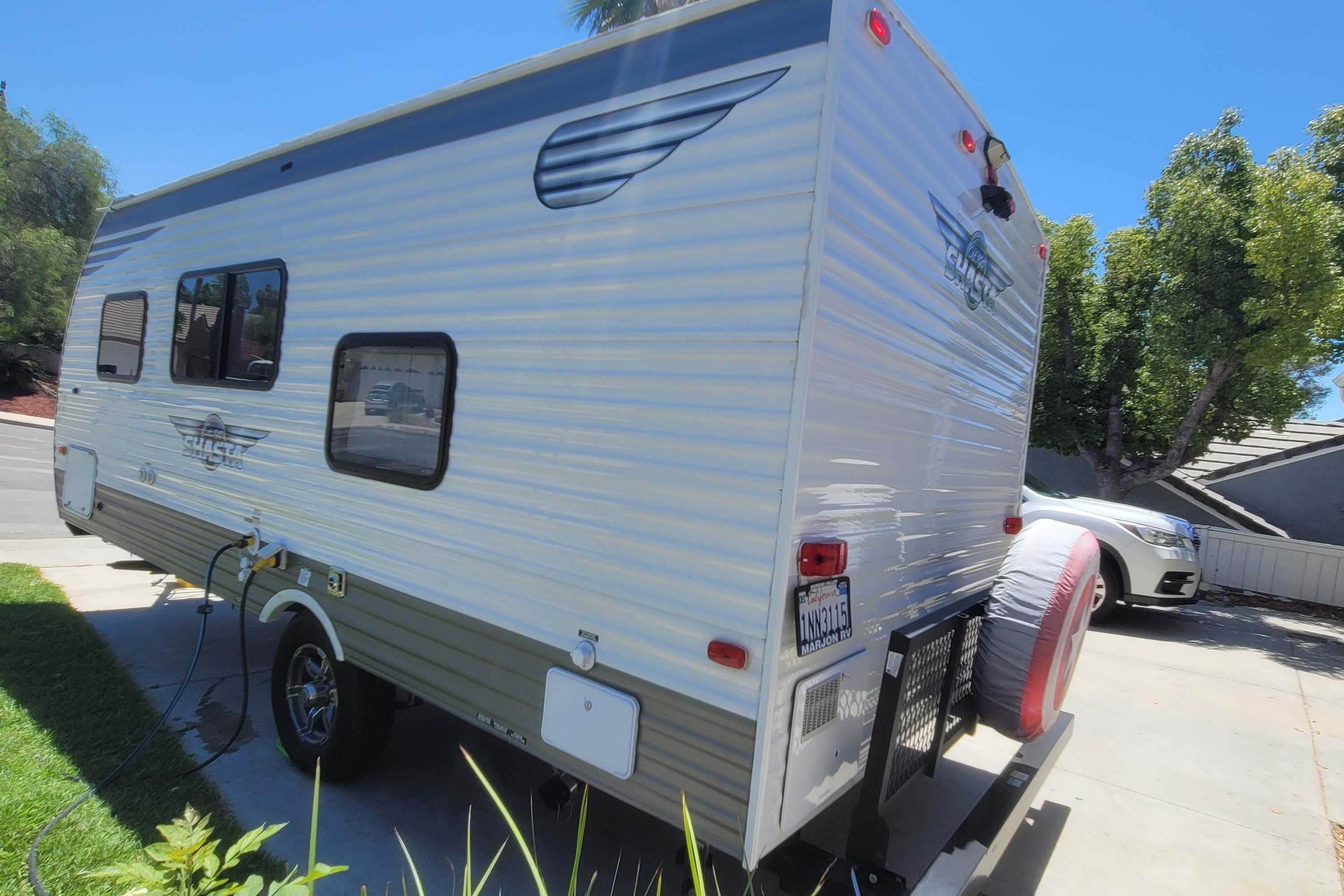 Shasta 18BH Perfect Bunkhouse