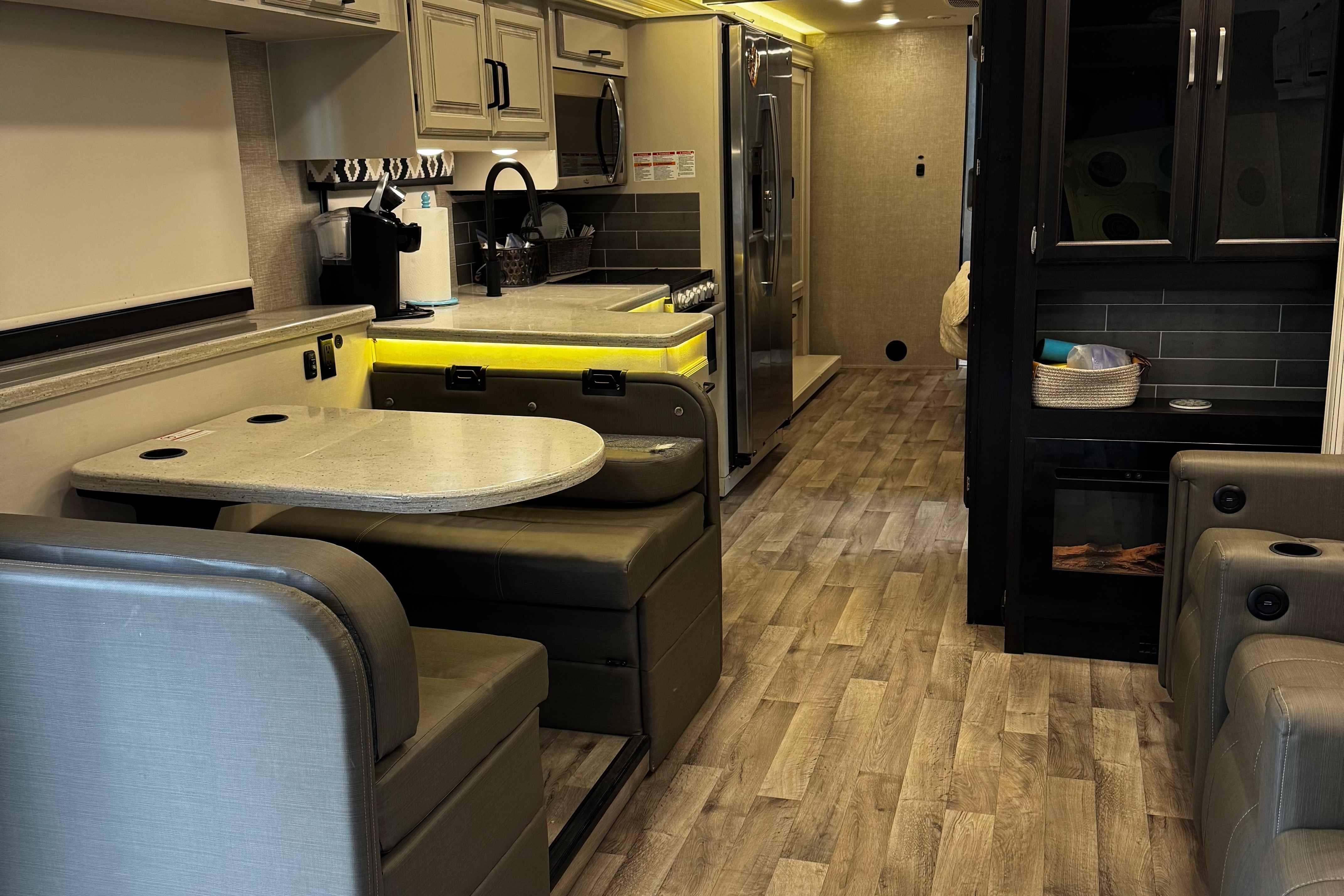 Nicholas's Jayco precept 36c Class A