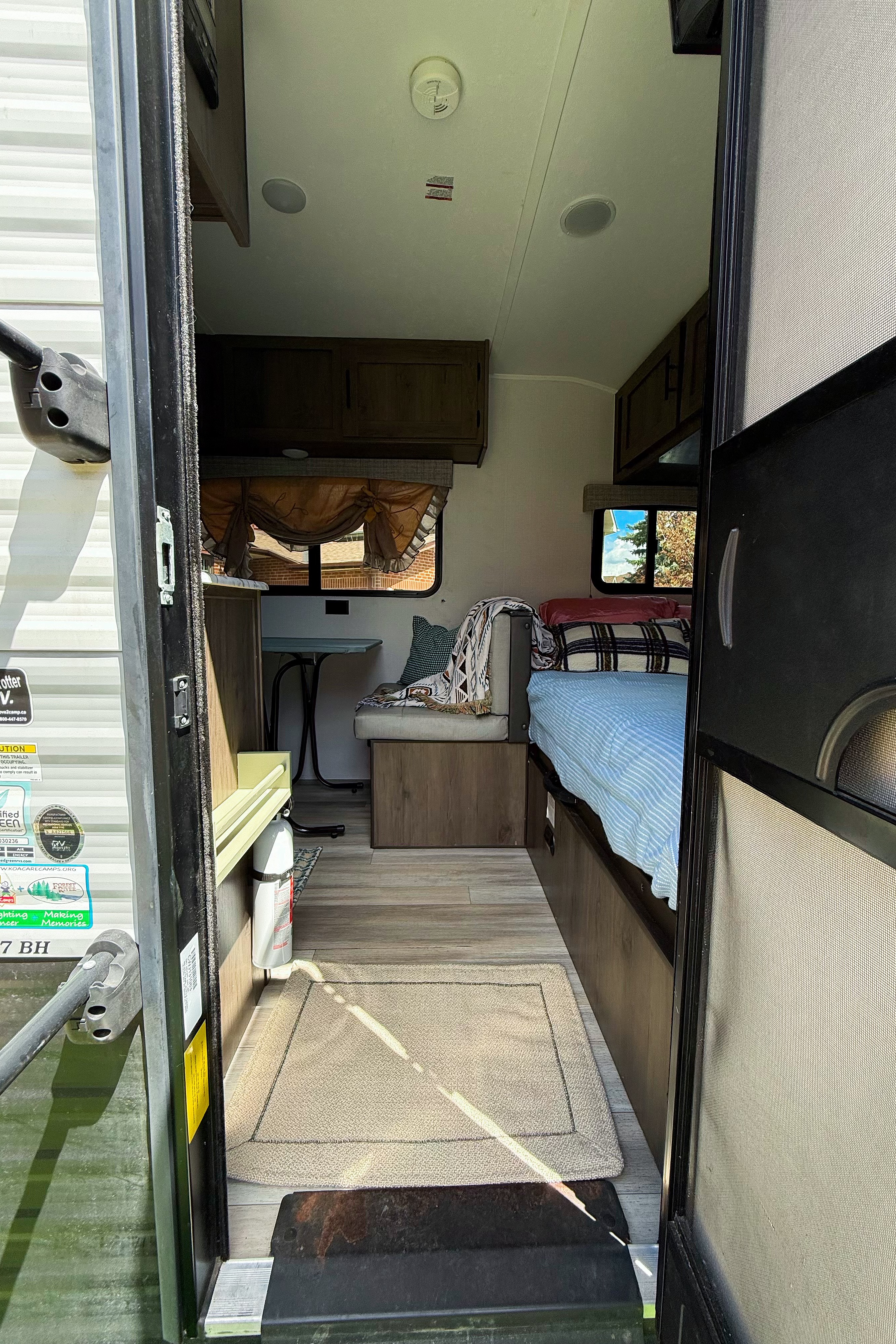 Forest River Coachmen Clipper 17BH Trailer