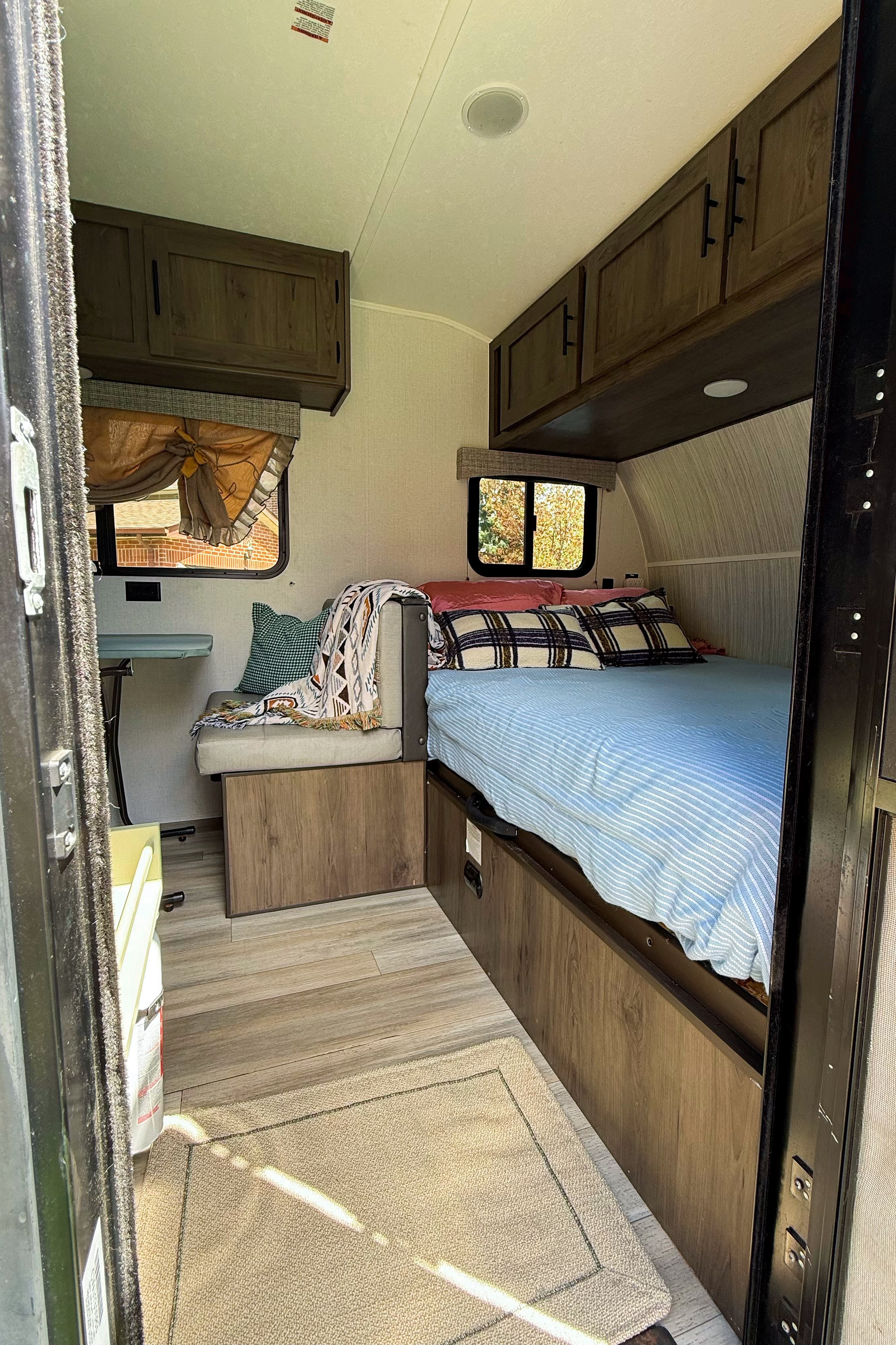 Forest River Coachmen Clipper 17BH Trailer