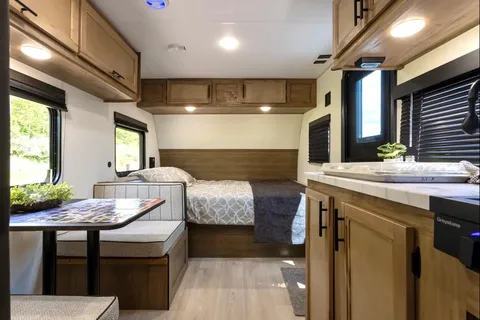 Brand New 2025 WolfPup Trailer⭐️