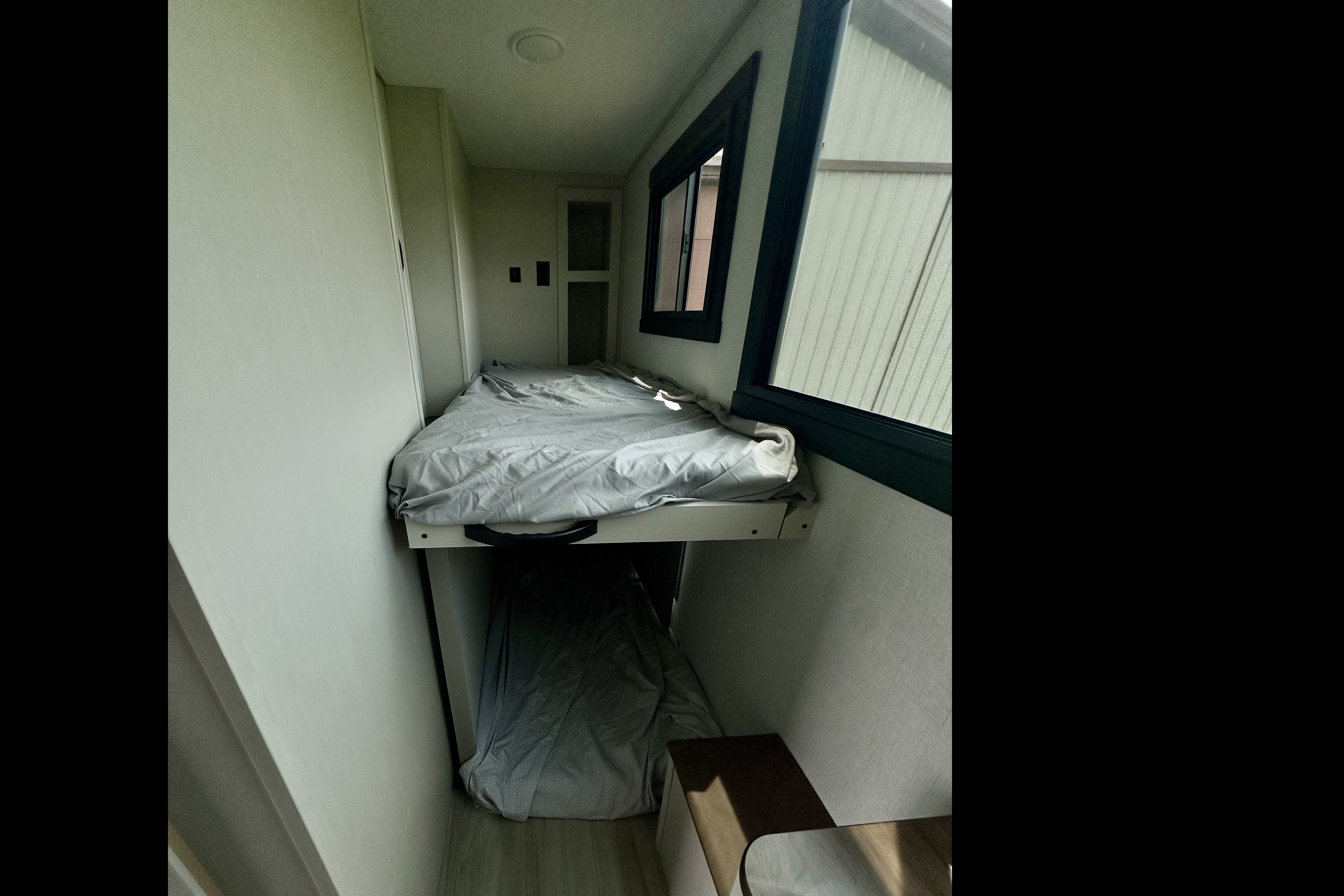 Forest River Heritage 320 viewGlen Fifth Wheel