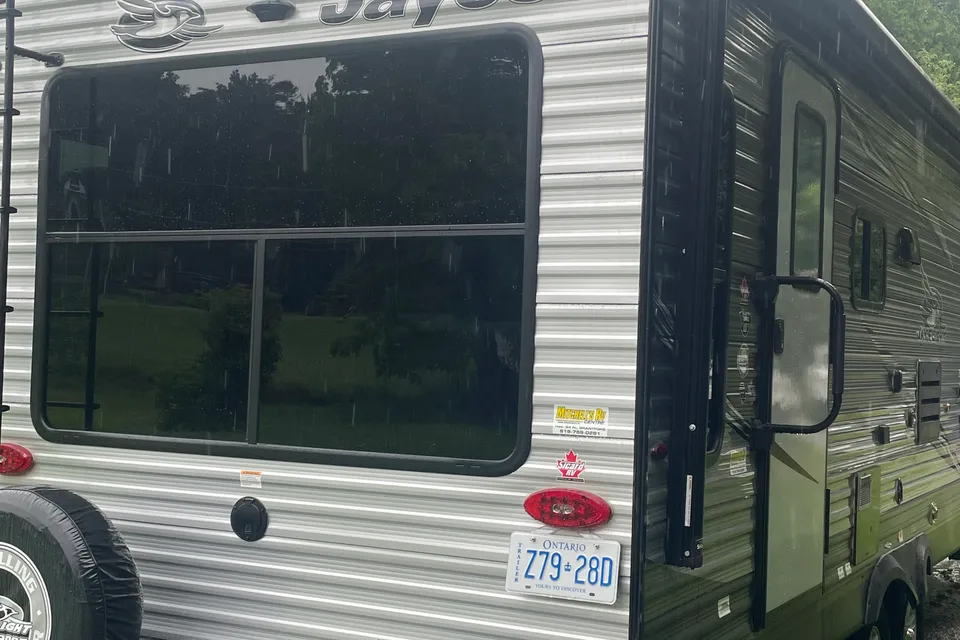 Sami's Jayco 28RLS Travel Trailer
