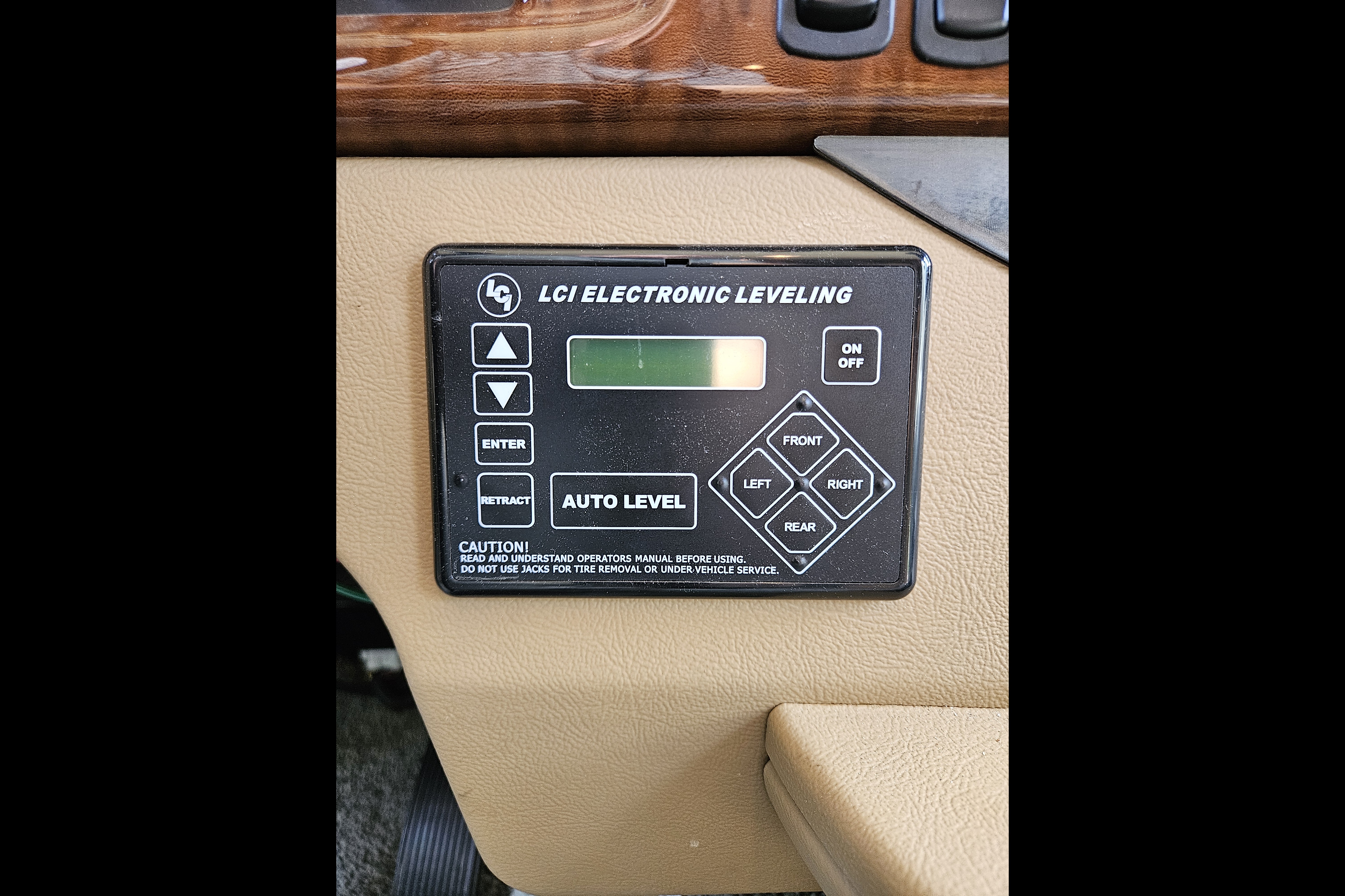 2013 Winnebago Vista 35F Class A