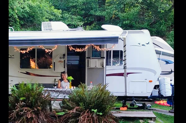 Mark's Nash 22GQ Travel Trailer
