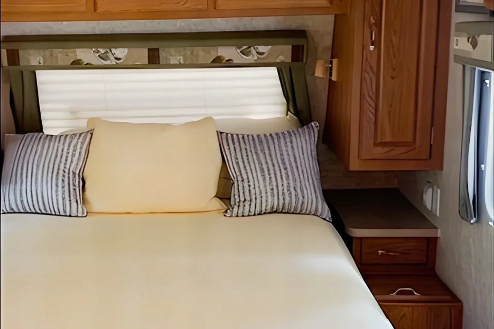 Mark's Nash 22GQ Travel Trailer