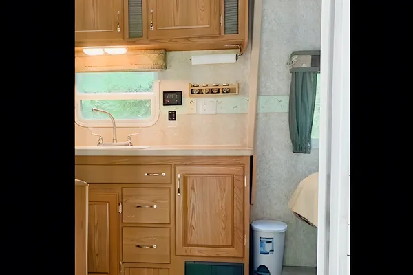 Mark's Nash 22GQ Travel Trailer