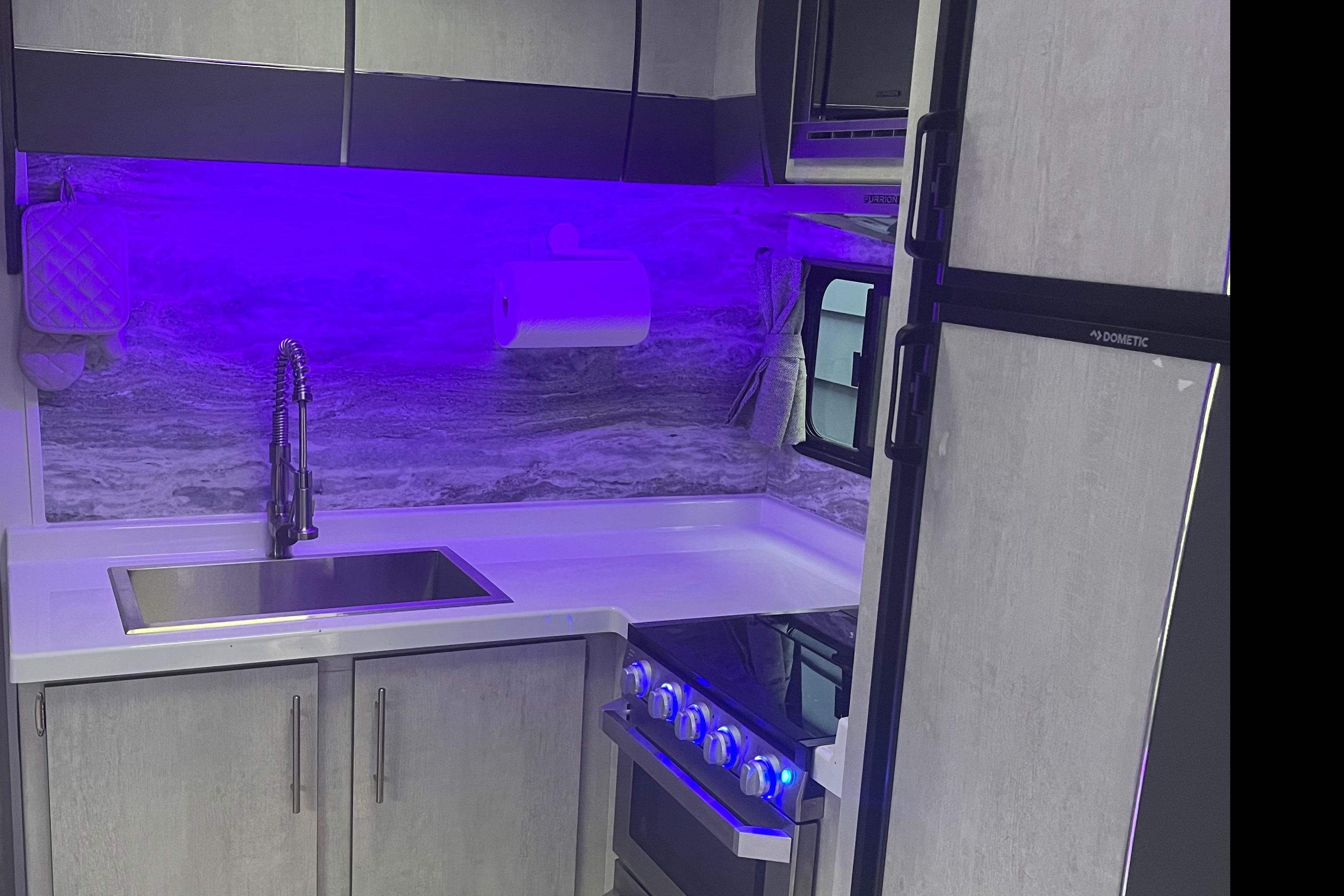 Justin's Travel Lite RV Evoke Model A Travel Trailer