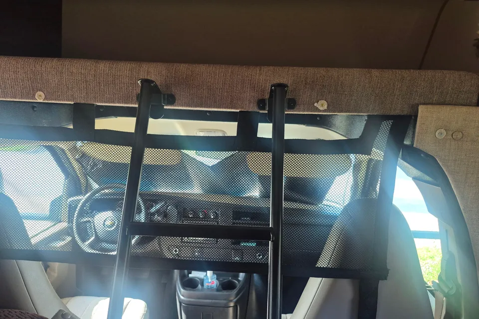Kathy 's Coachman Freelander Class C